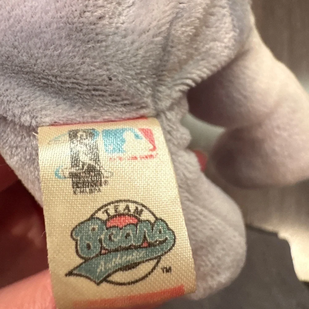 New York Yankees Gray Stuffed Bear All Star Game ‘99 Derek Jeter Bear